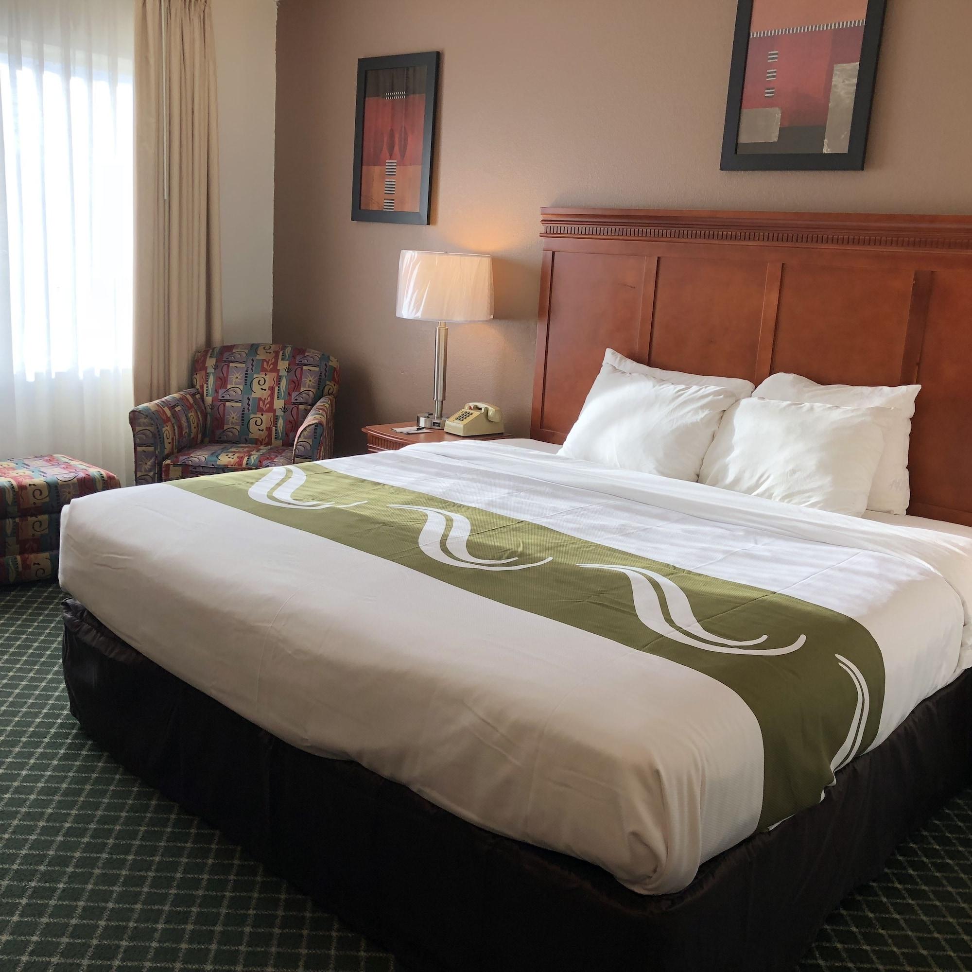 Quality Inn Colchester - Burlington Exterior foto